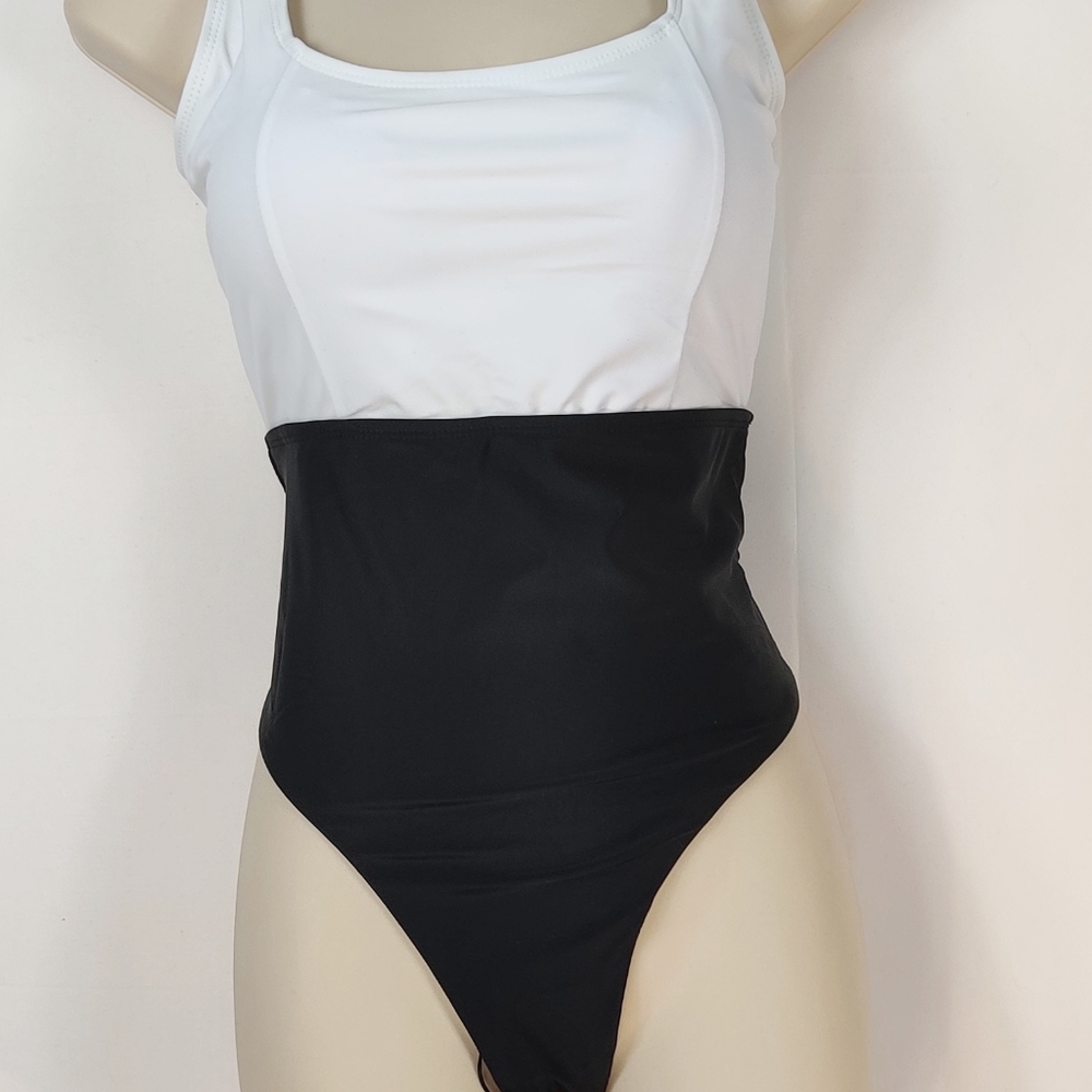 NWOT bathing suit one piece size large
